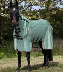 Síťová deka Premier Equine Bug Buster
