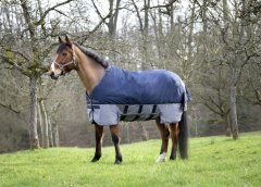EQUITHÈME “TYREX 600 D” TURNOUT RUG WITH BELLY BELT 300g