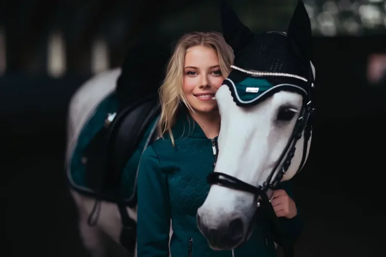 Horse Equestrian Stockholm Emerald