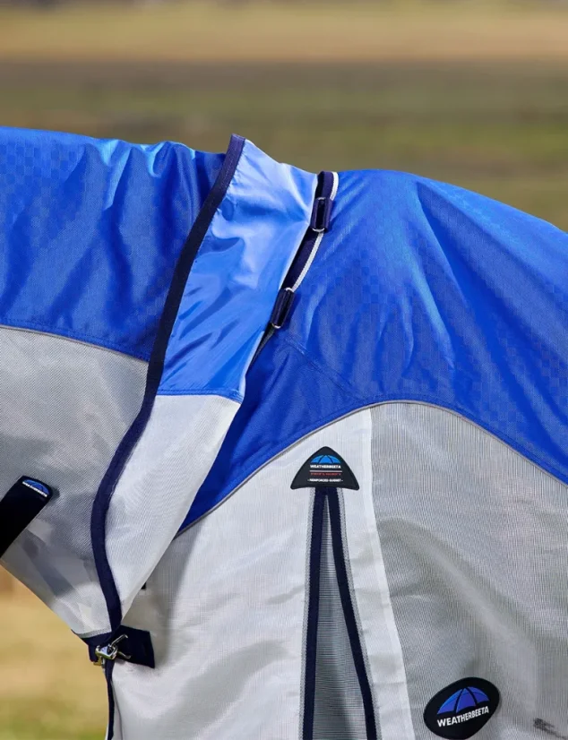 Nepromokavá deka se síťovinou Weatherbeeta ComFiTec Duo Shield Detach-A-Neck, 1680D