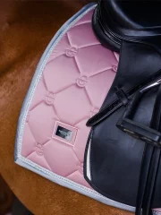Drezurní podsedlová dečka Equestrian Stockholm Pink Crystal