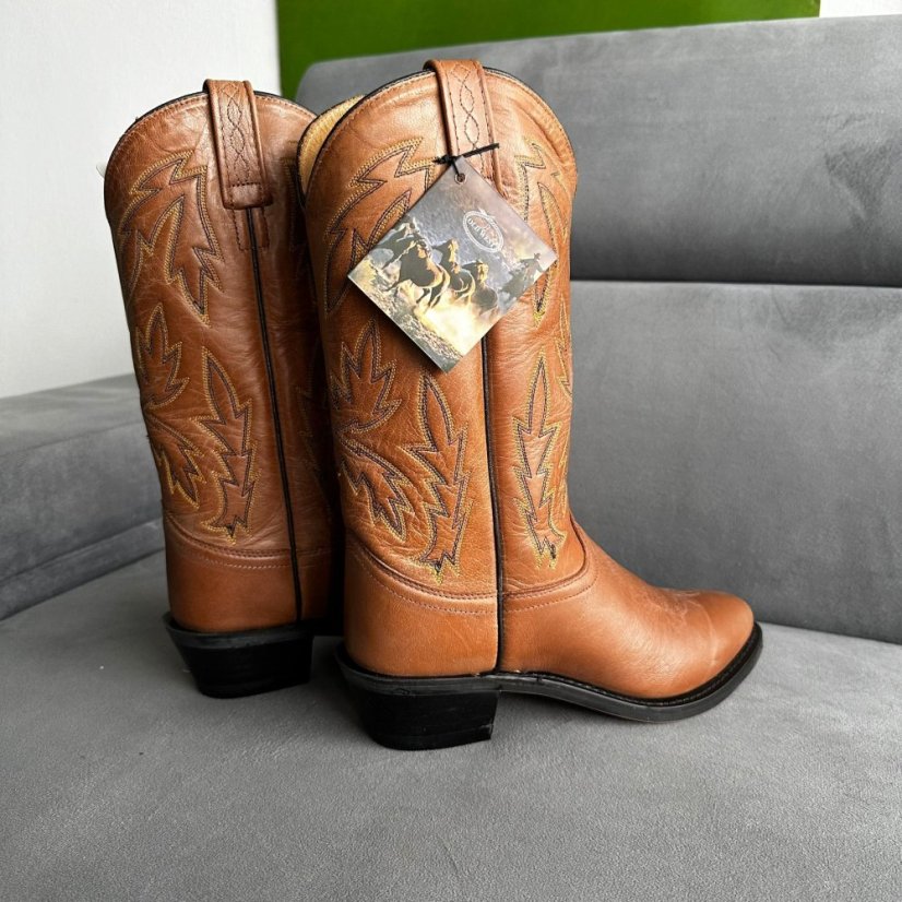 Dámské westernové boty OLD WEST OW2029LE