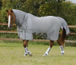 Síťová deka pro koně Premier Equine Bug Buster