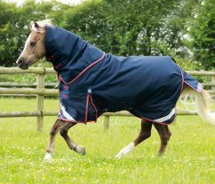 Nepromokavá výběhová deka pro pony Premier Equine Titan s krčním dílem 100g