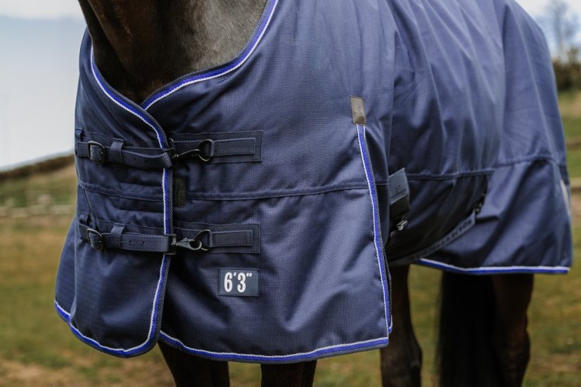 Nepromokavá deka pro koně EQUITHÈME Classic 3 Layers 135cm