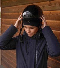 Cap under helmet ELT