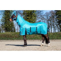 Ochrnná deka pro koně s krkem