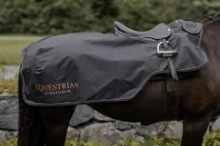 Bederní deka Equestrian Stockholm Dark Sky