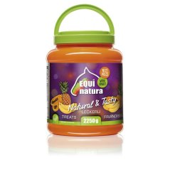 Pamlsky pro koně EQUINATURA 2,25kg kyblík